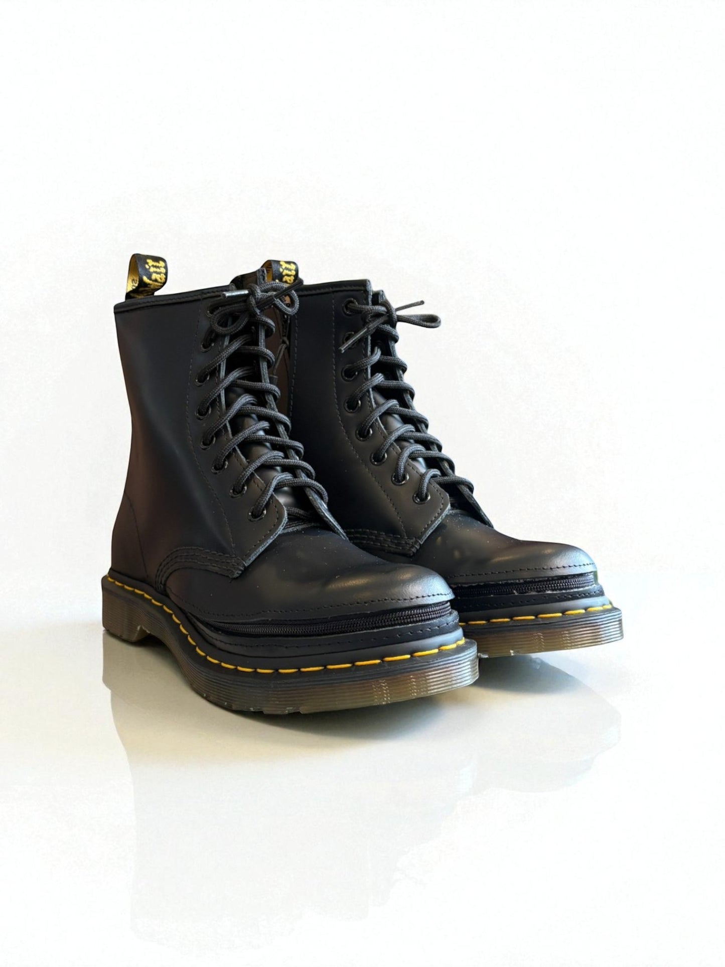 Botas de charol Dr. Martens 1460 para niños pequeños