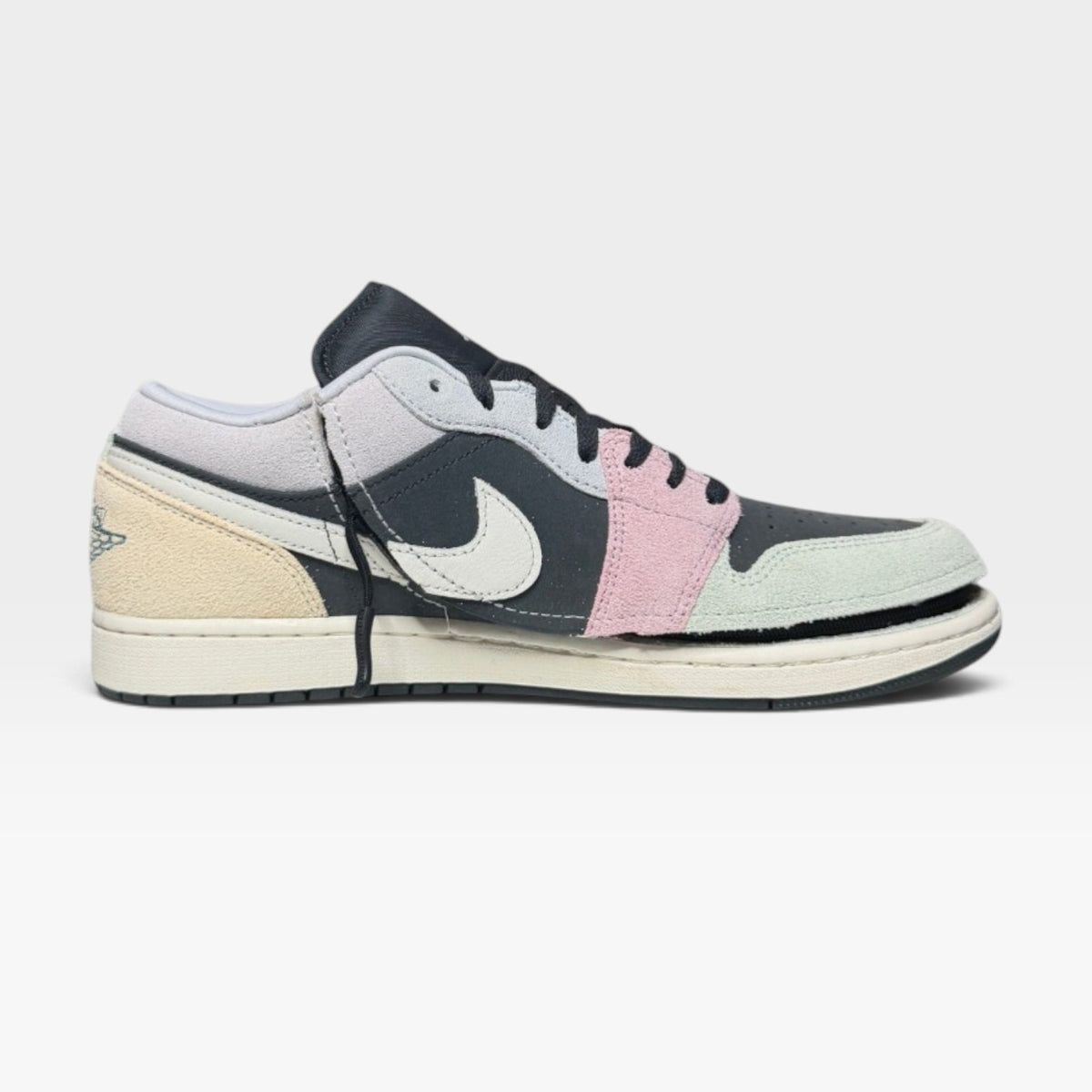 Nike Jordan 1 Low Zipped