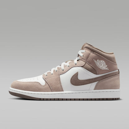 Nike Jordan 1 Mid Zipped