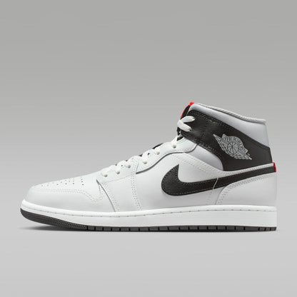 Nike Jordan 1 Mid Zipped
