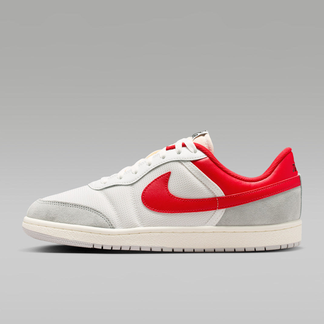 Nike Jordan Skyline Low Zipped