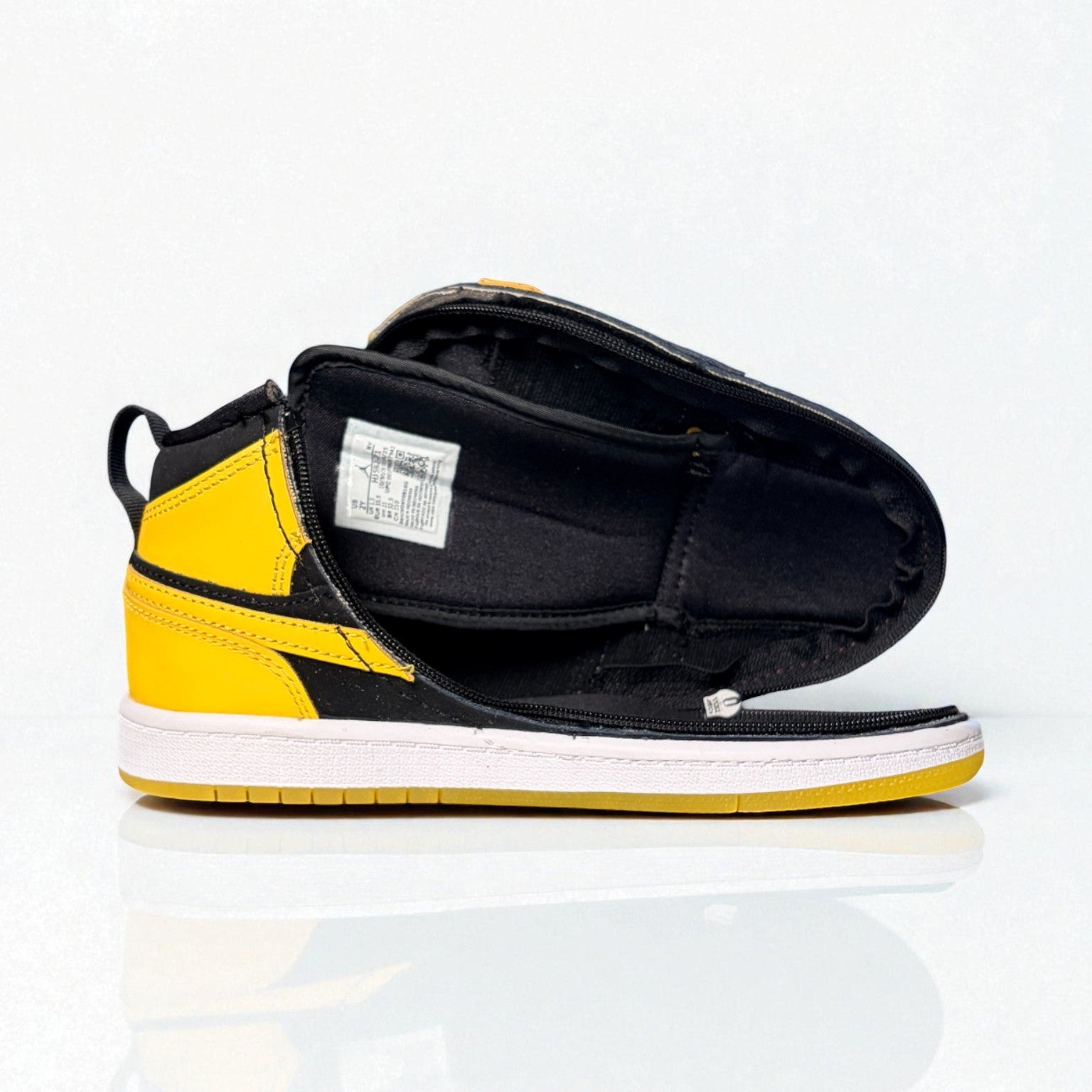 Little Kid Nike Jordan 1 Mid Zipped