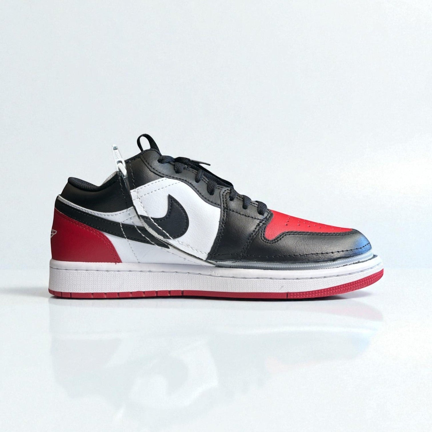 Nike Jordan 1 Low Zipped