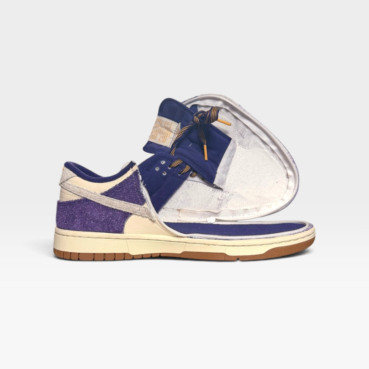 Nike Big Kid Dunk Low Suede Zipped