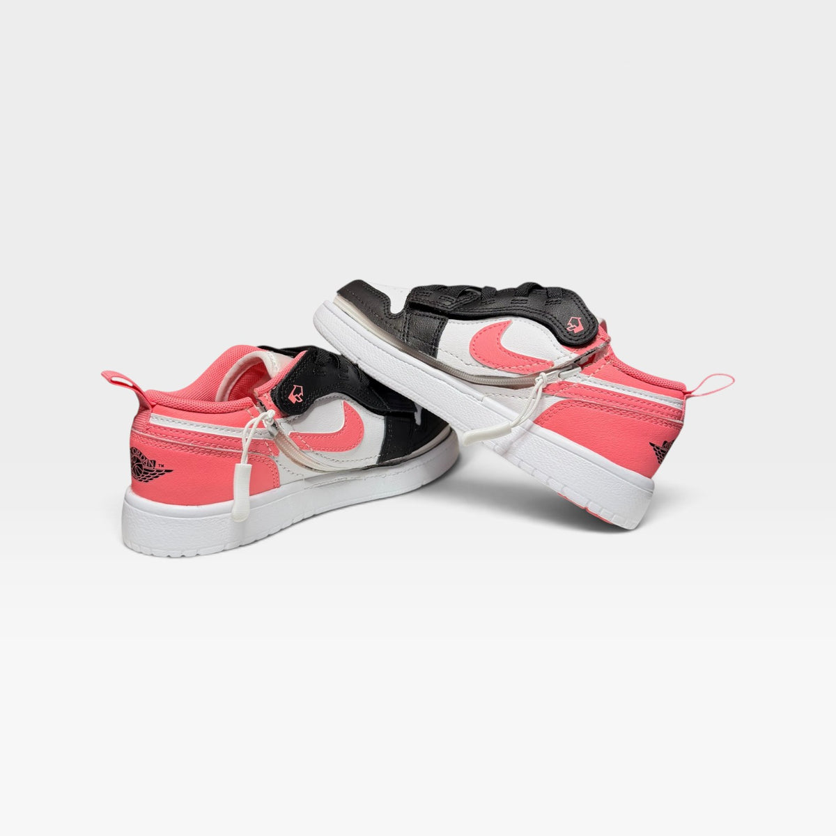 Nike Little Kid Jordan 1 Low Zipped