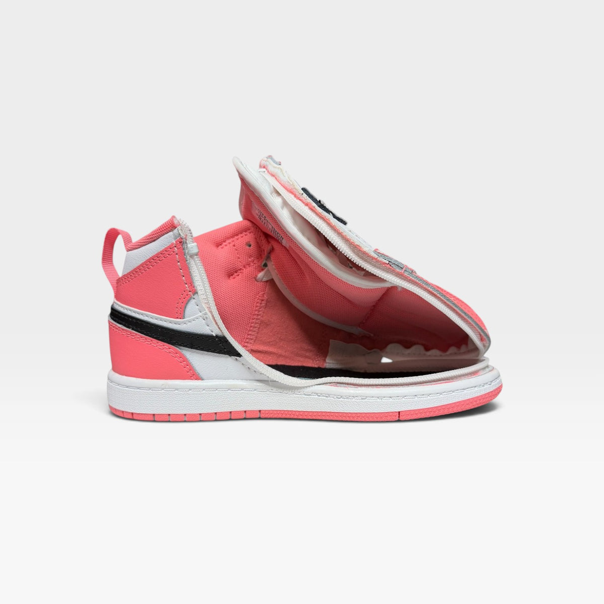 Nike Big Kid Jordan 1 Mid Zipped