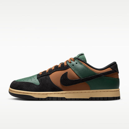 Nike Dunk Low Retro Zipped