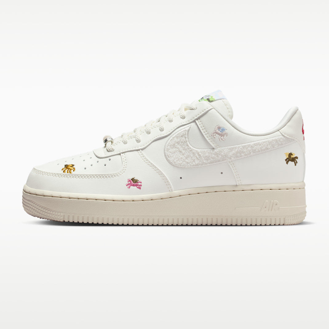 Nike Air Force 1 '07 SE "LNY" Zipped
