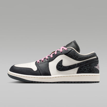 Nike Jordan 1 Low SE Zipped